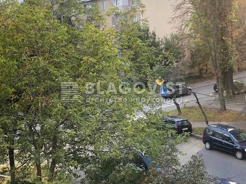 квартира за адресою Київ, Оріхуватська вул., 10