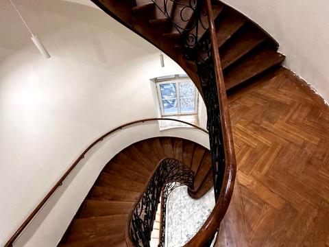 комерційна за адресою Григоровича, 8