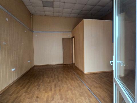 комерційна за адресою Львів, Пластова вул. (Силікатна), 7