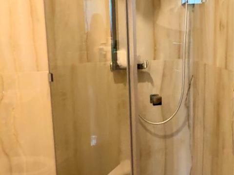квартира по адресу Вице-адмирала Азарова ул. (Вице-адмирала Азарова), 6
