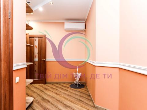 квартира за адресою Хотинська вул., 12