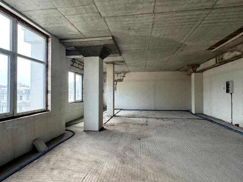 комерційна за адресою Івана Луценка пров., 17/19