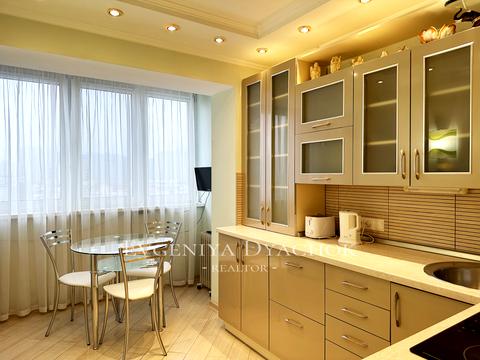квартира за адресою Київ, Русанівська набережна вул., 18