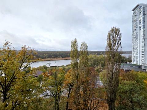 квартира за адресою Миколи Ушакова вул., 12