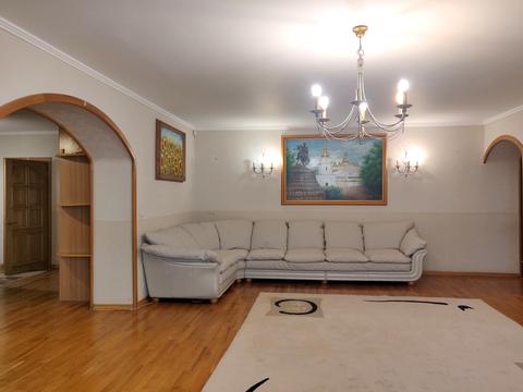 квартира за адресою Михайла Котельникова вул., 37