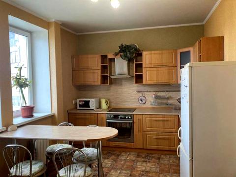 квартира по адресу Миколы Бажана просп., 10