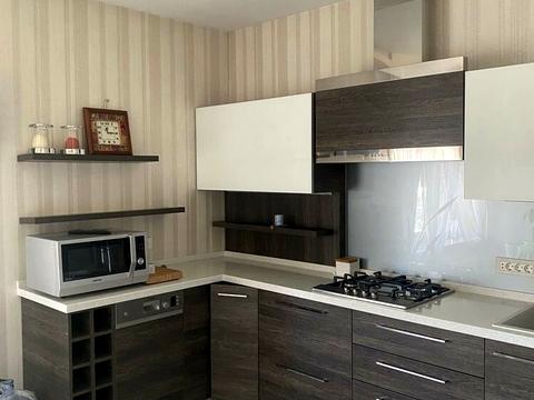 квартира за адресою Святослава Караванського вул. (Жуковського), 10