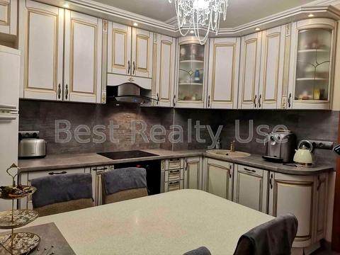 квартира по адресу Олены Пчилки ул., 4