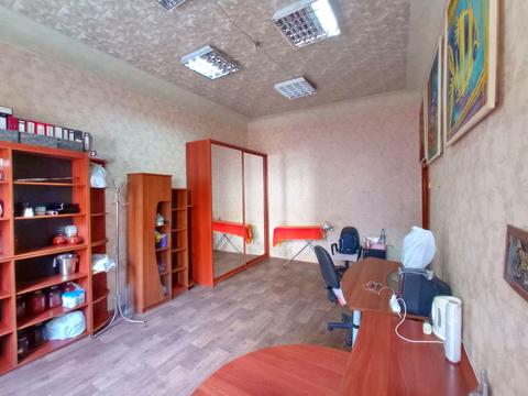 комерційна за адресою Дмитра Яворницького просп. (Карла Маркса), 101-В