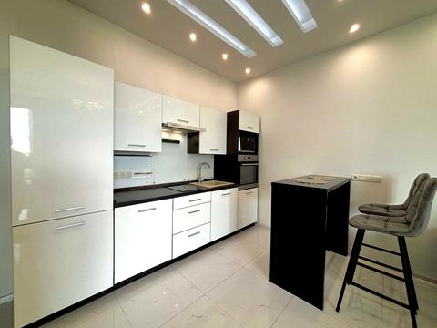 квартира за адресою Дніпровська набережна вул., 14-Б