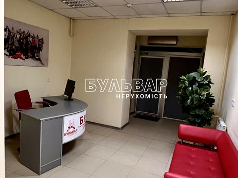 комерційна за адресою Соборності України вул., 238а