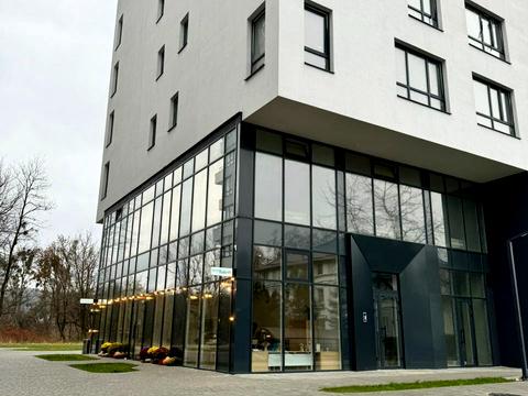 комерційна за адресою Замарстинівська вул. (Калініна), 134а