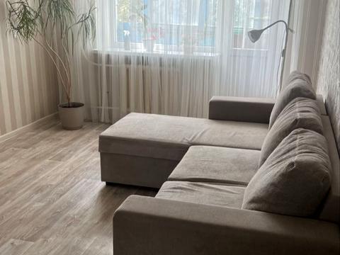 квартира за адресою Квартальна вулиц вул. (Гладкова), 12