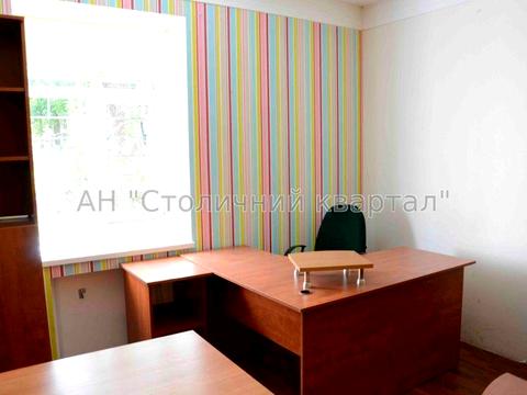 комерційна за адресою Гарматна вул., 18