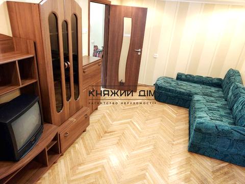 квартира за адресою Миколи Міхновського бульв. (Дружби Народів), 28-А