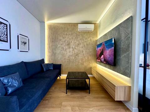 квартира за адресою Космічна вул., 5