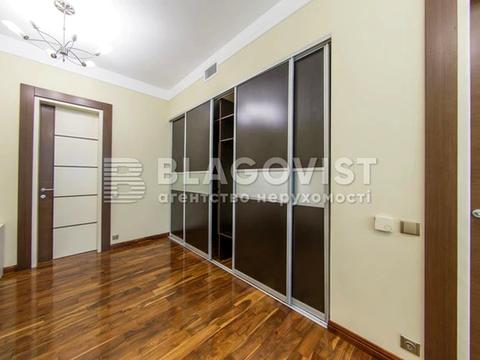 квартира за адресою Київ, Ірининська вул., 5/24