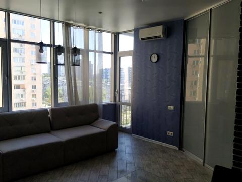 квартира за адресою Дарницький бульв., 8-Б