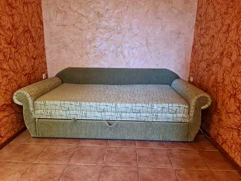 квартира за адресою Зодчих вул., 74