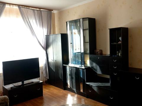 квартира за адресою Червоної Калини просп. (Володимира Маяковського), 24-Б