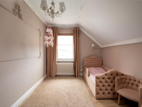 дом по адресу Дніпровська, 32