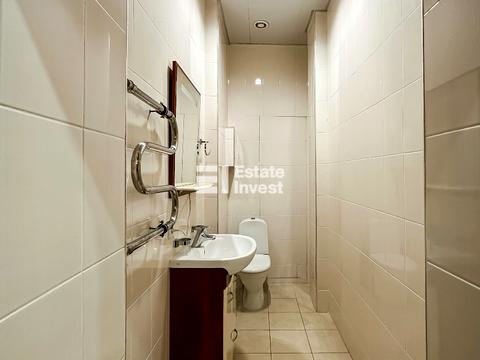 комерційна за адресою Космічна вул., 4/11