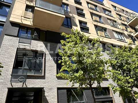 квартира за адресою Салютна вул., 2к18