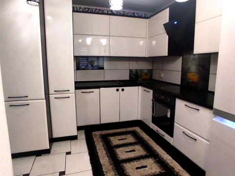 будинок за адресою Залізнична вул., 10