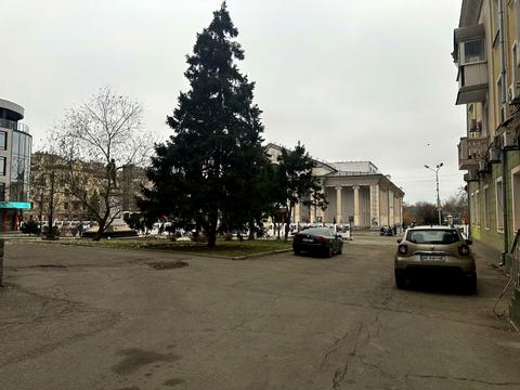 коммерческая по адресу Почтовый просп. (Карла Маркса), 28