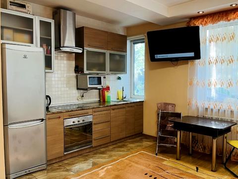 квартира за адресою Київ, Волинська вул., 8