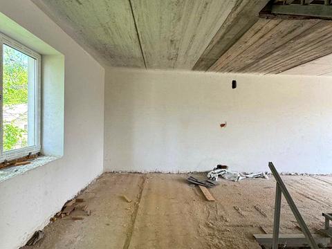 будинок за адресою Романа Шухевича, 1