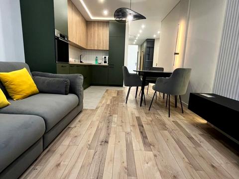 квартира за адресою Дніпровська набережна вул., 15-К