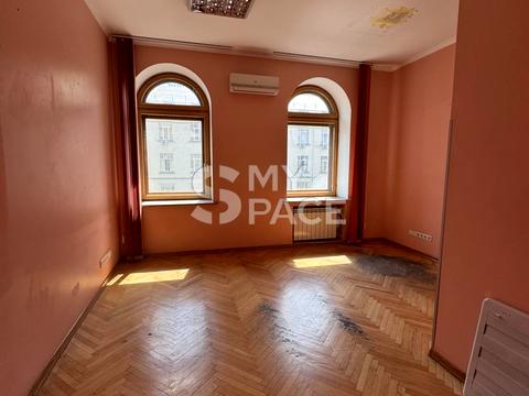 коммерческая по адресу Шота Руставели ул., 4
