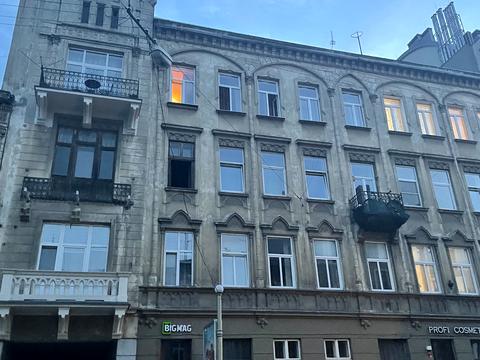 квартира за адресою Пантелеймона Куліша вул., 47