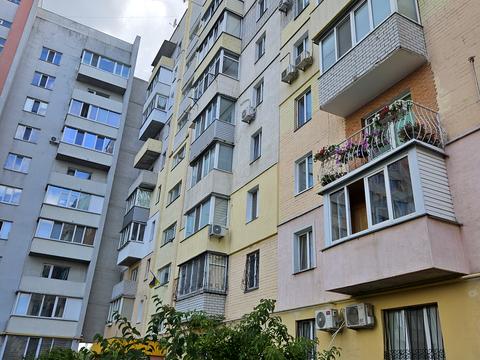 квартира за адресою Академіка Корольова вул., 16/1