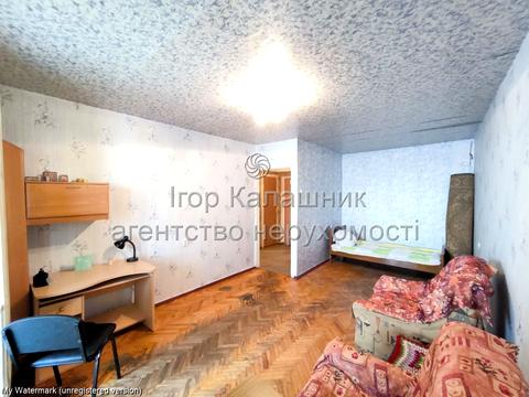 квартира за адресою Космонавта Поповича вул. (Космонавта Волкова), 18