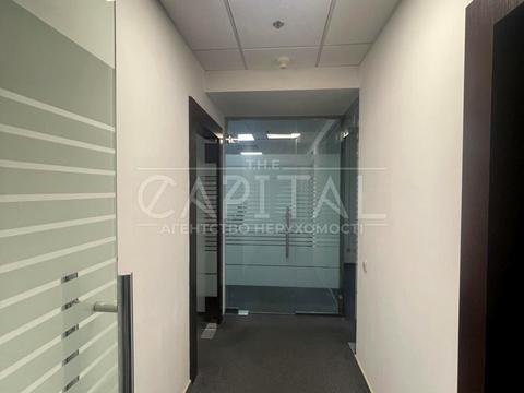 комерційна за адресою Богдана Хмельницького вул., 52а