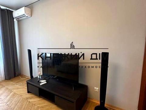 квартира за адресою Європейського Союзу просп. (Правди), 64