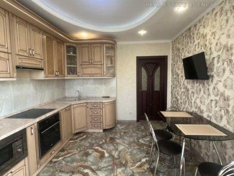 квартира за адресою Ревуцького вул., 9