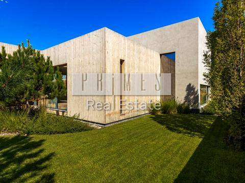 дом по адресу Садовая ул.