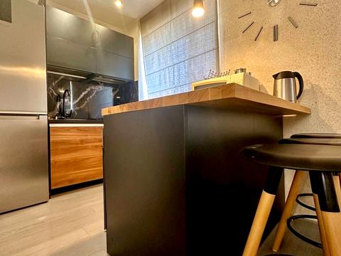 квартира за адресою Академіка Янгеля, 10