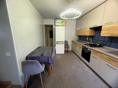 будинок за адресою Радісна вул.