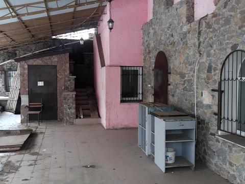 коммерческая по адресу П.Запорожця