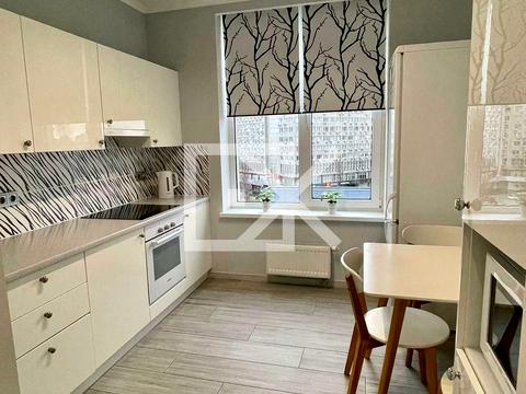 квартира за адресою Ованеса Туманяна вул., 1-А