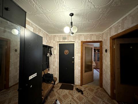 квартира за адресою Автозаводська вул., 93