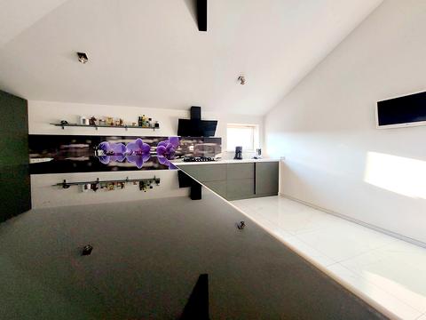 квартира за адресою Джерельна вул., 81