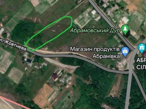 участок по адресу Жовтнева
