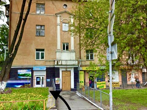 комерційна за адресою Київ, Академіка Янгеля вул., 2