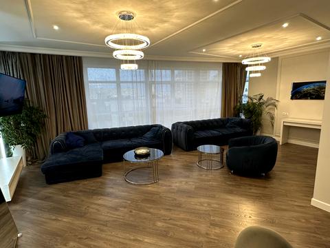 квартира по адресу Кловский спуск, 7