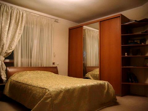 будинок за адресою Героїв Дніпра вул.